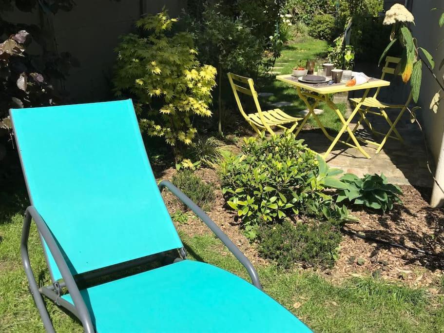 Appartement Cosy, Independant Avec Jardin Meudon Luaran gambar