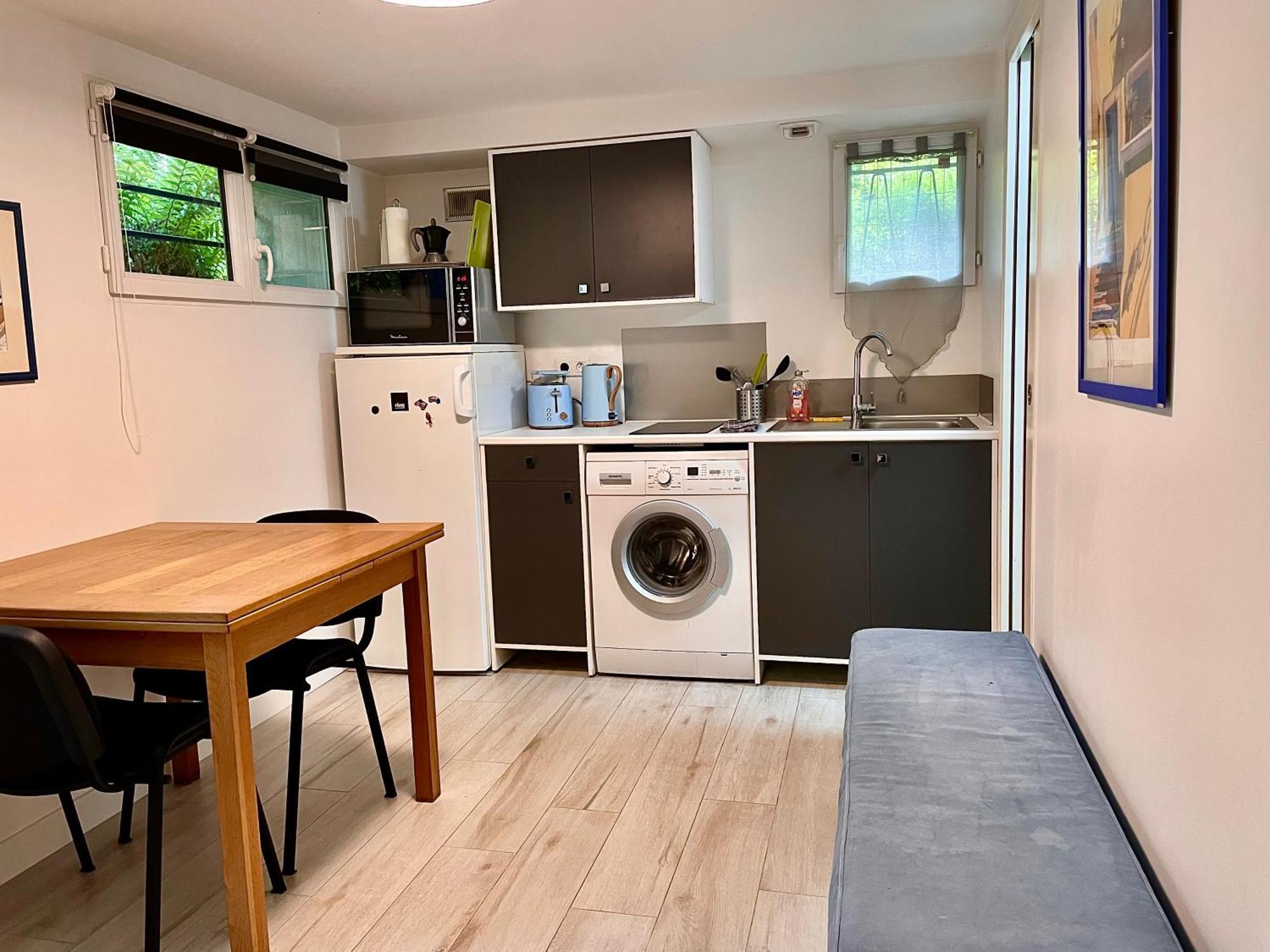 Appartement Cosy, Independant Avec Jardin Meudon Luaran gambar
